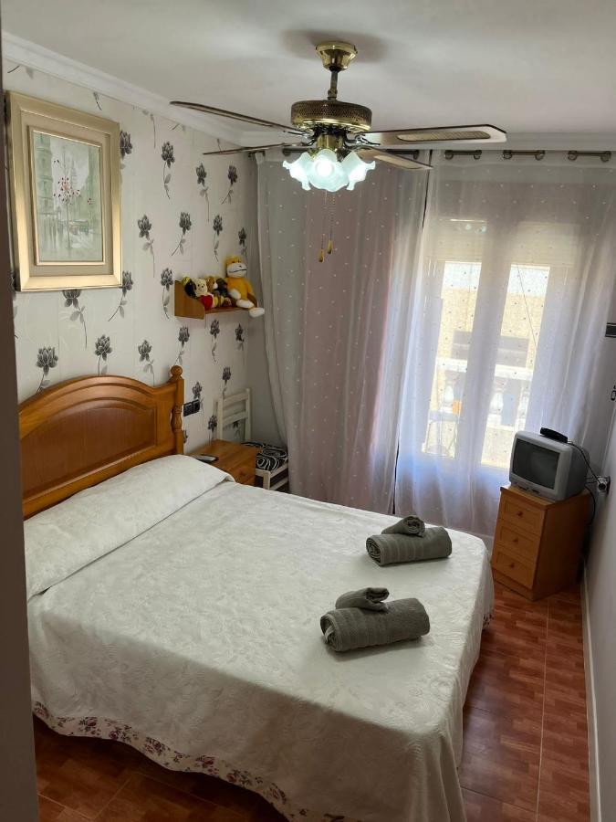 Urb, Beautiful 4 Bedroom House, Alicante, San Fulgencio, Spain Сasa de vacaciones La Mariña
