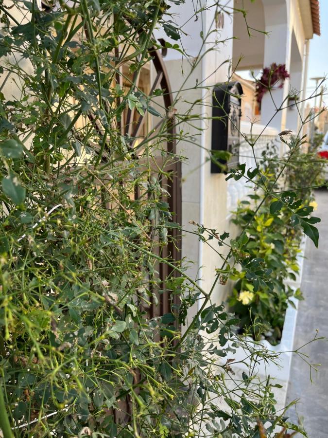 Urb, Beautiful 4 Bedroom House, Alicante, San Fulgencio, Spain La Mariña