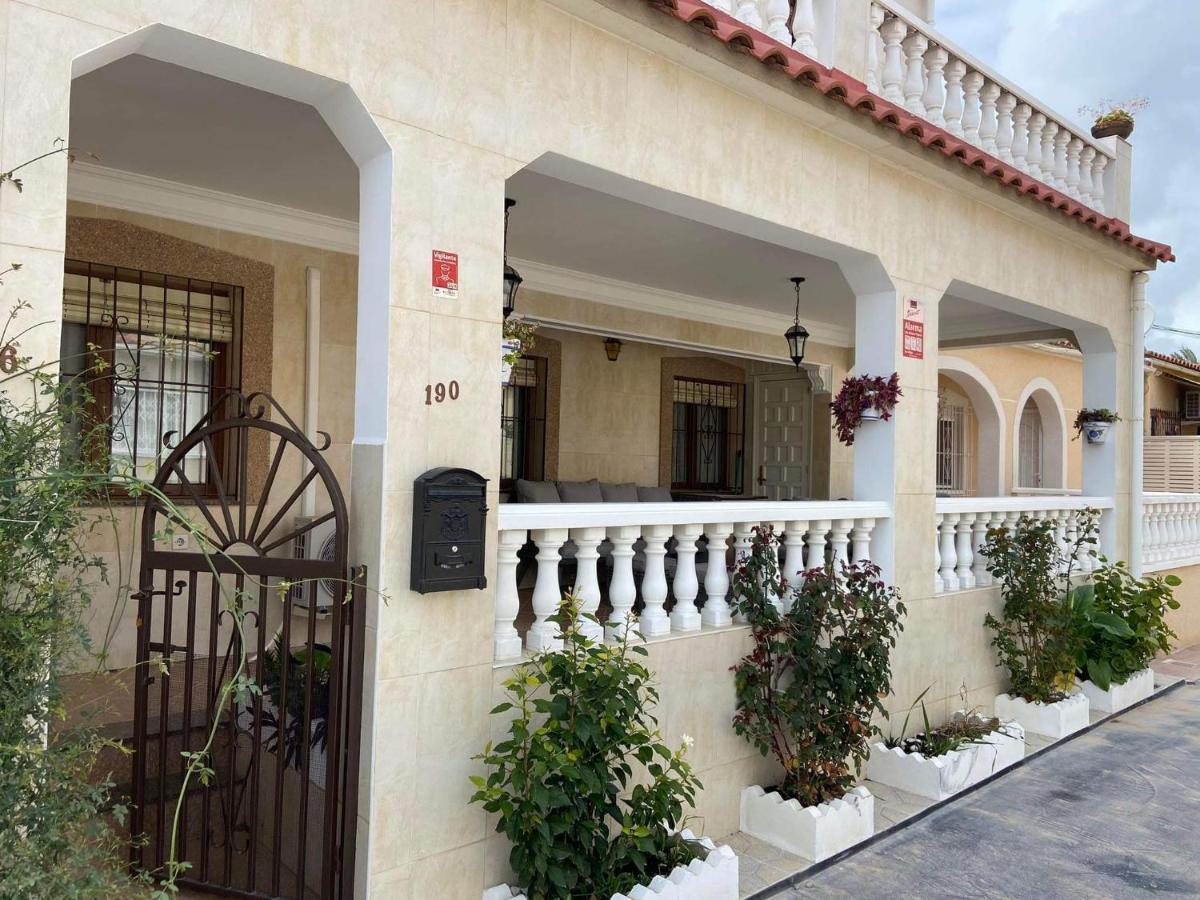 Urb, Beautiful 4 Bedroom House, Alicante, San Fulgencio, Spain *