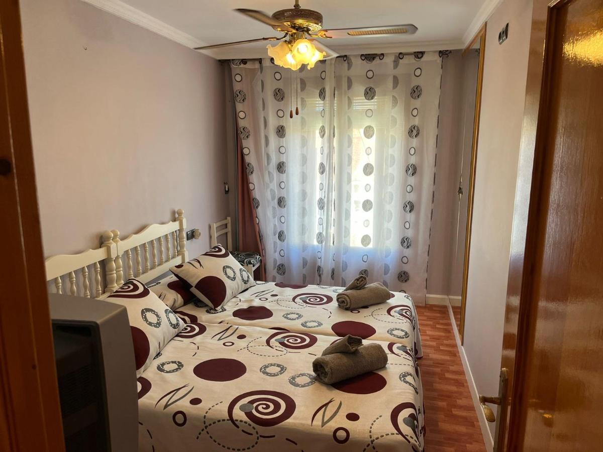 Holiday home Urb, Beautiful 4 Bedroom House, Alicante, San Fulgencio, Spain *
