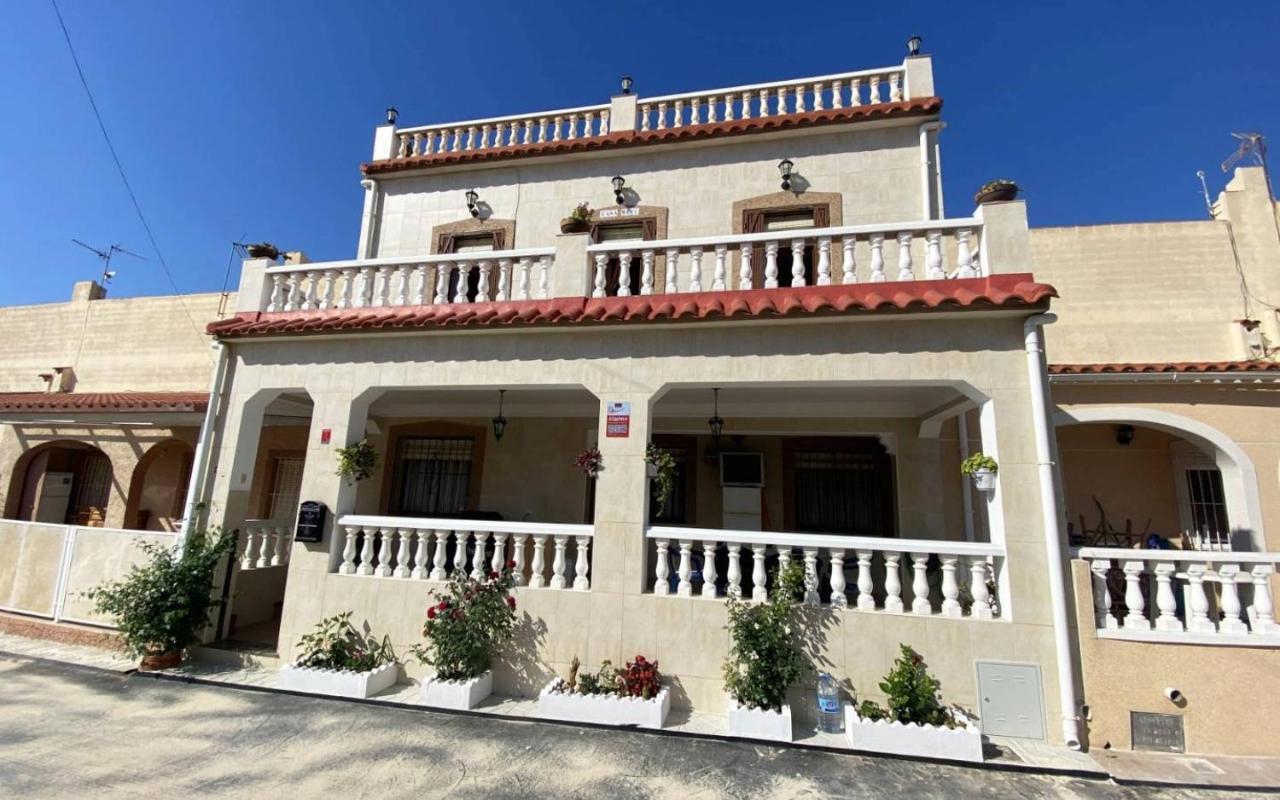 Urb, Beautiful 4 Bedroom House, Alicante, San Fulgencio, Spain * La Marina